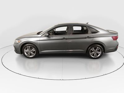 2023 Volkswagen Jetta - Photo 4