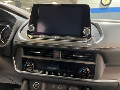 2023 Nissan Rogue - Photo 11