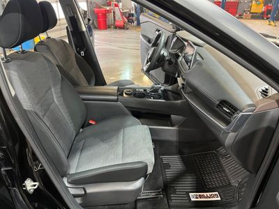 2023 Nissan Rogue - Photo 15