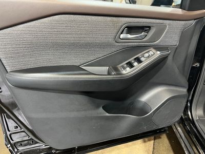 2023 Nissan Rogue - Photo 20