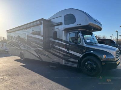 2025 Thor Motor Coach Inception - Photo 4