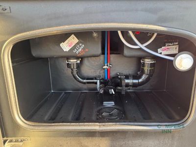 2025 Thor Motor Coach Inception - Photo 23