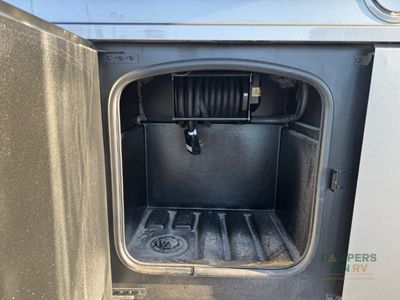 2025 Thor Motor Coach Inception - Photo 19