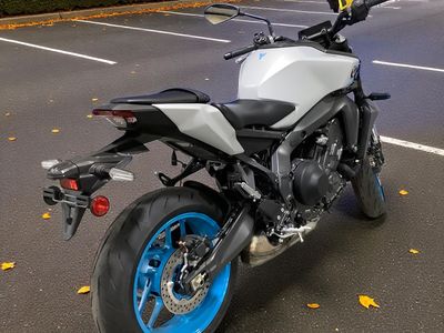2025 Yamaha MT-09 - Photo 4