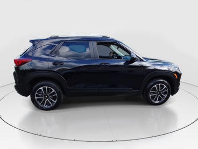 2025 Chevrolet Trailblazer — photo 8 view