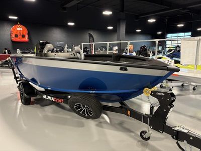 2026 Alumacraft Competitor 175X Side Console - Photo 1