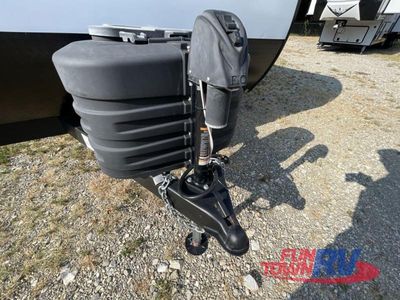 2024 Forest River RV Cherokee Grey Wolf - Photo 10