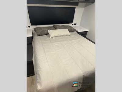 2026 Forest River RV Rockwood Ultra Lite - Photo 32