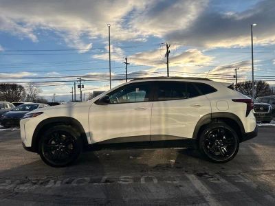 2025 Chevrolet Trax ACTIV - Photo 8