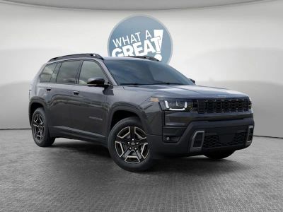 2026 Jeep Cherokee Limited in Sting-Gray Clear-Coat Exterior Paint — front three-quarter view