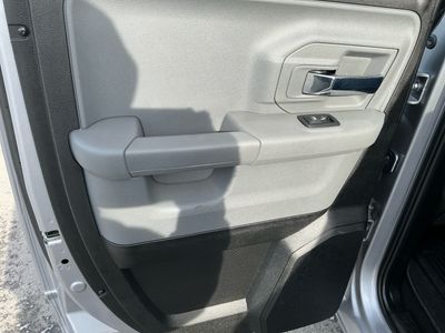 2020 Ram 1500 Classic — photo 12 view