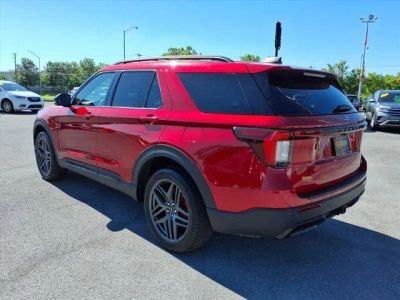 2025 Ford Explorer — rear three-quarter view