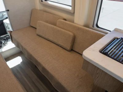 2027 Thor Motor Coach TALAVERA — photo 10 view