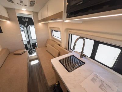 2027 Thor Motor Coach TALAVERA — photo 7 view