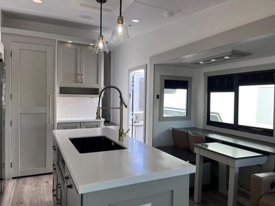 2026 Brinkley Model Z - Photo 10