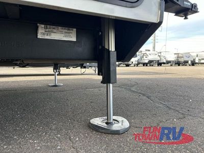 2026 Keystone RV Alpine Avalanche Edition - Photo 9