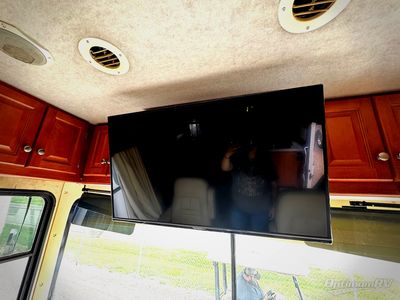 2007 Gulf Stream Crescendo - Photo 6