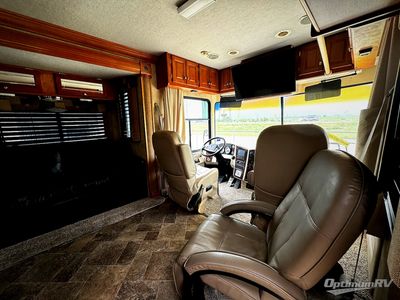 2007 Gulf Stream Crescendo - Photo 2