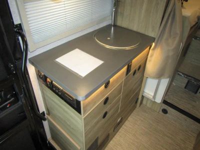 2026 Winnebago EKKO - Photo 10