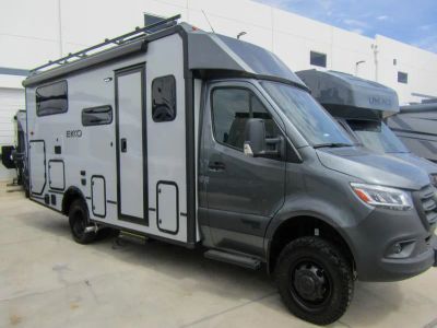 2026 Winnebago EKKO - Photo 17