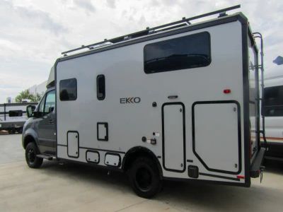 2026 Winnebago EKKO - Photo 22