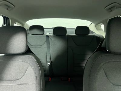 2025 Kia K4 — photo 33 view