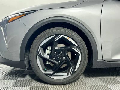 2025 Kia K4 — photo 13 view