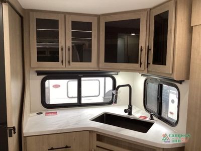 2025 Grand Design Imagine XLS - Photo 18