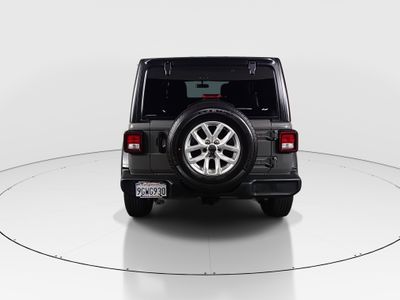 2023 Jeep Wrangler - Photo 6