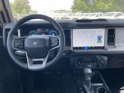 2026 Ford Bronco — photo 10 view