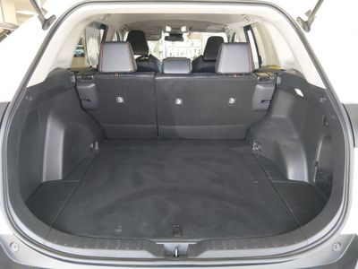2023 Toyota RAV4 - Photo 11