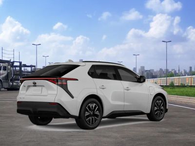 2026 Toyota bZ - Photo 10