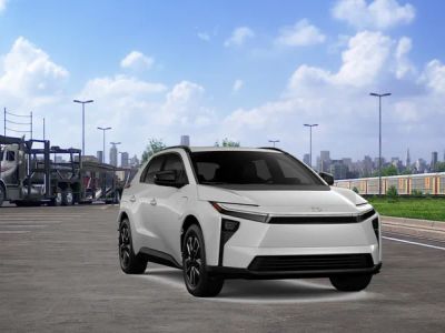 2026 Toyota bZ - Photo 16