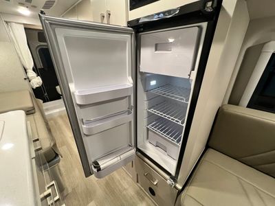 2026 Thor Motor Coach SANCTUARY - Photo 17