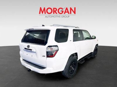 2018 Toyota 4Runner — photo 8 view