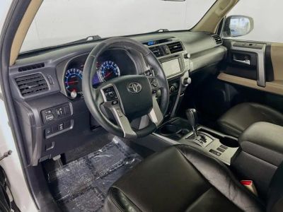 2018 Toyota 4Runner — photo 11 view