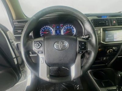 2018 Toyota 4Runner — photo 16 view