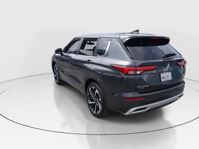 2024 Mitsubishi Outlander - Photo 5