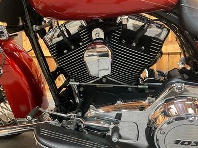 2013 Harley-Davidson Road Glide Custom - Photo 10