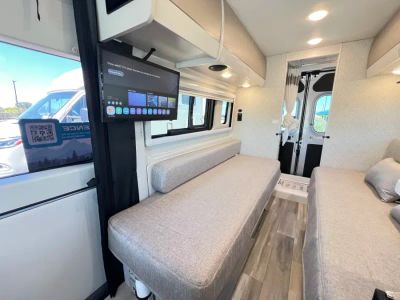 2026 Thor Motor Coach SEQUENCE - Photo 14
