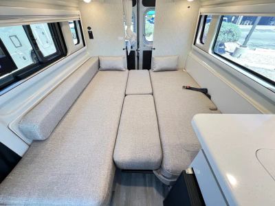 2026 Thor Motor Coach SEQUENCE - Photo 17