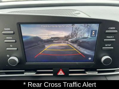 2023 Hyundai Elantra SEL - Photo 20