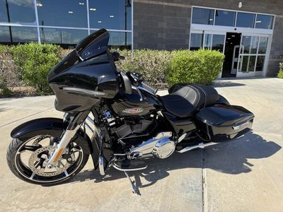 2025 Harley-Davidson FLHX - Street Glide - Photo 2
