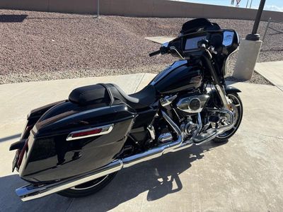 2025 Harley-Davidson FLHX - Street Glide - Photo 3