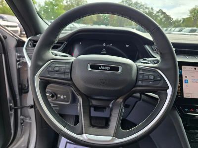 2026 Jeep Grand Cherokee — photo 17 view