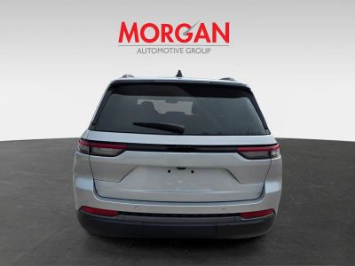 2026 Jeep Grand Cherokee — detail view