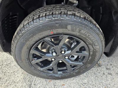2026 Jeep Grand Cherokee — photo 9 view