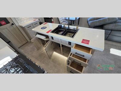 2026 Grand Design Solitude - Photo 42