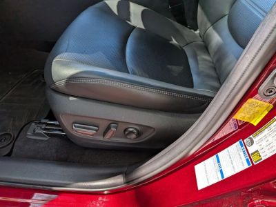 2021 Toyota RAV4 Hybrid - Photo 8