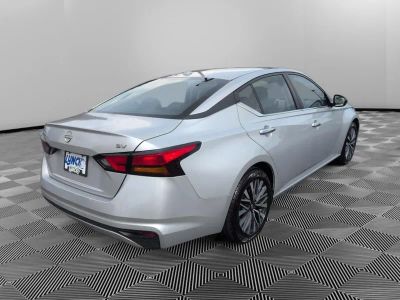 2024 Nissan Altima — detail view